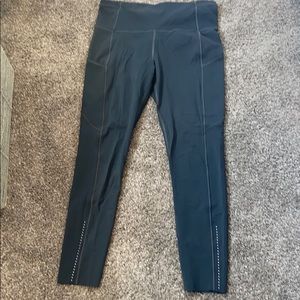 Grey cropped lululemon leggings